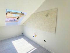 Totally renovated attic - 5