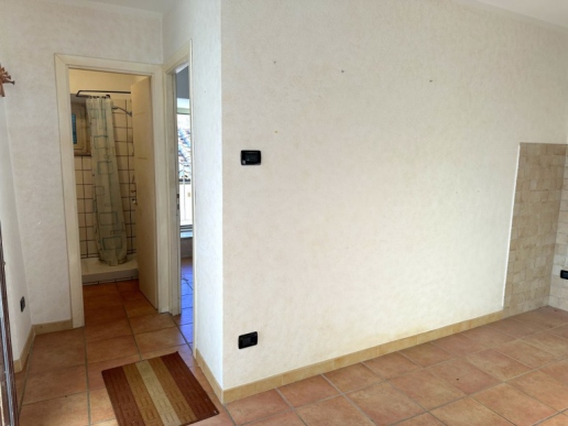 Ground floor apartment with private entrance - 5
