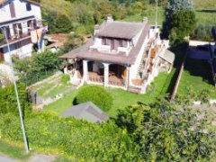 Casa indipendente con giardino a pochi passi dal paese - 20